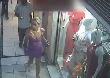 Mulher condenada a mais de 31 anos de prisão por assaltos é presa durante operação policial na Bahia