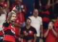Flamengo leva susto, mas elimina Del Valle com gol bizarro de presente e vai à semifinal da Libertadores