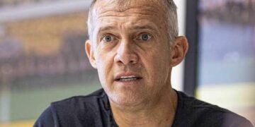 Inter anuncia Eduardo Baptista como técnico até o fim de 2026