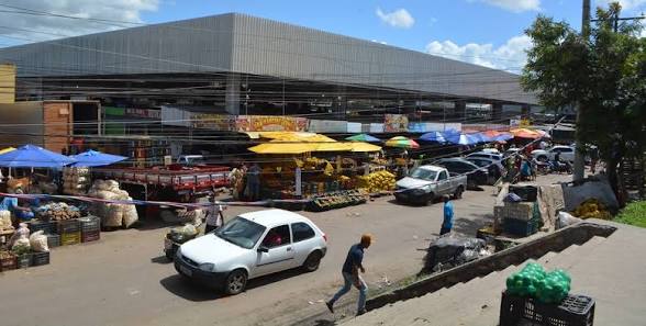 Homem é morto a pedradas em Centro de Abastecimento na Bahia