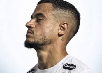 Santos encaminha a contratação de Philippe Coutinho