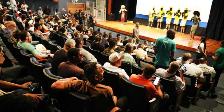 Micareta de Feira 2026 é lançada com novas atrações e tema “O verão começa aqui”