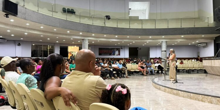 SEDESO reúne casais e inicia preparativos para casamento coletivo em Feira de Santana