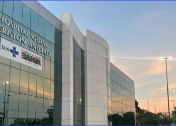 Hospital Clériston Andrade alerta para os riscos do AVC e reforça a importância da prevenção durante o mês de outubro