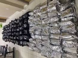Abordagem na BR-116 termina com apreensão de quase 90 kg de maconha