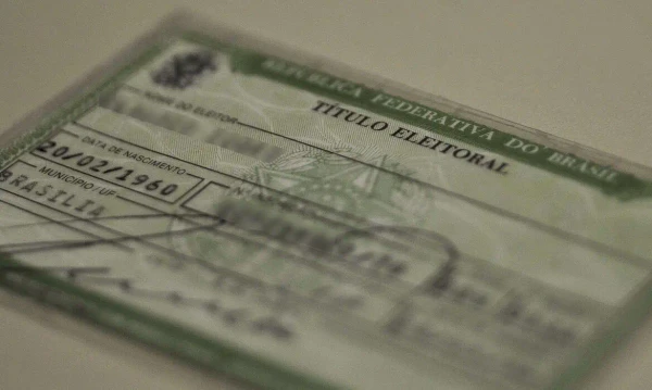 Posso votar sem o título de eleitor? Veja quais documentos são aceitos na seção eleitoral