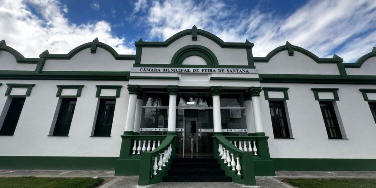 MPT aciona Justiça contra suposto assédio eleitoral na Câmara de Feira de Santana